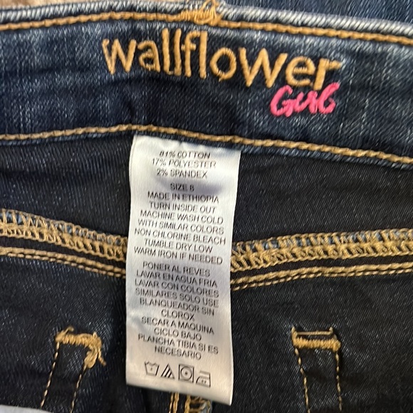 Girls Jeans - size 8 EUC - Picture 3 of 3